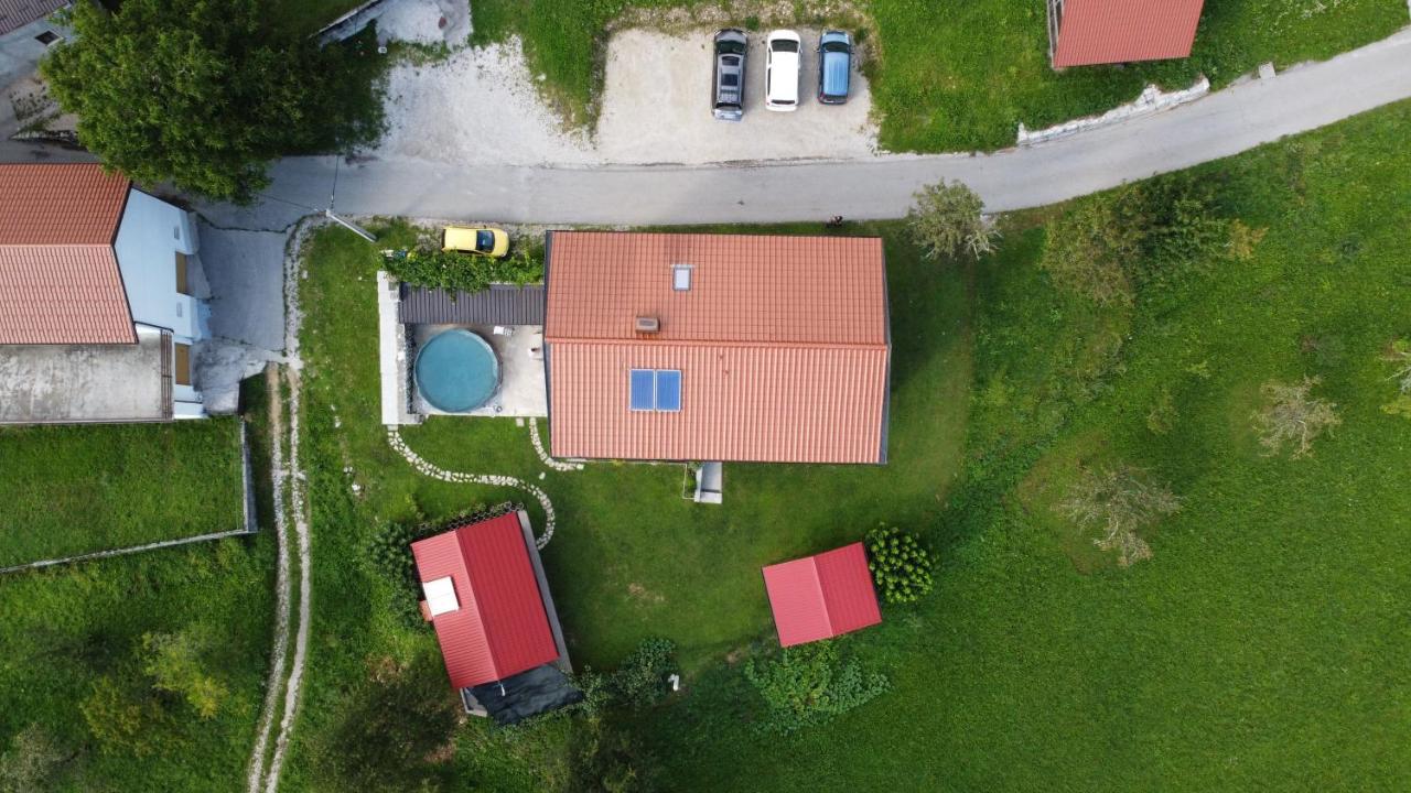 Apartma Logar Kobarid Buitenkant foto