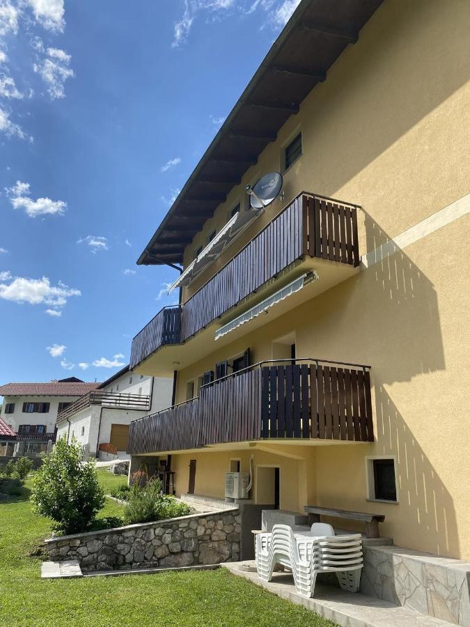 Apartma Logar Kobarid Buitenkant foto