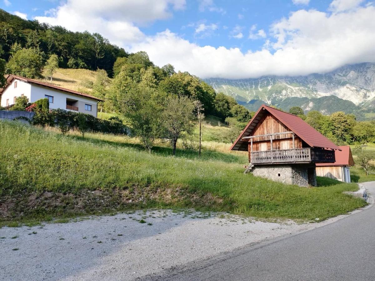 Apartma Logar Kobarid Buitenkant foto