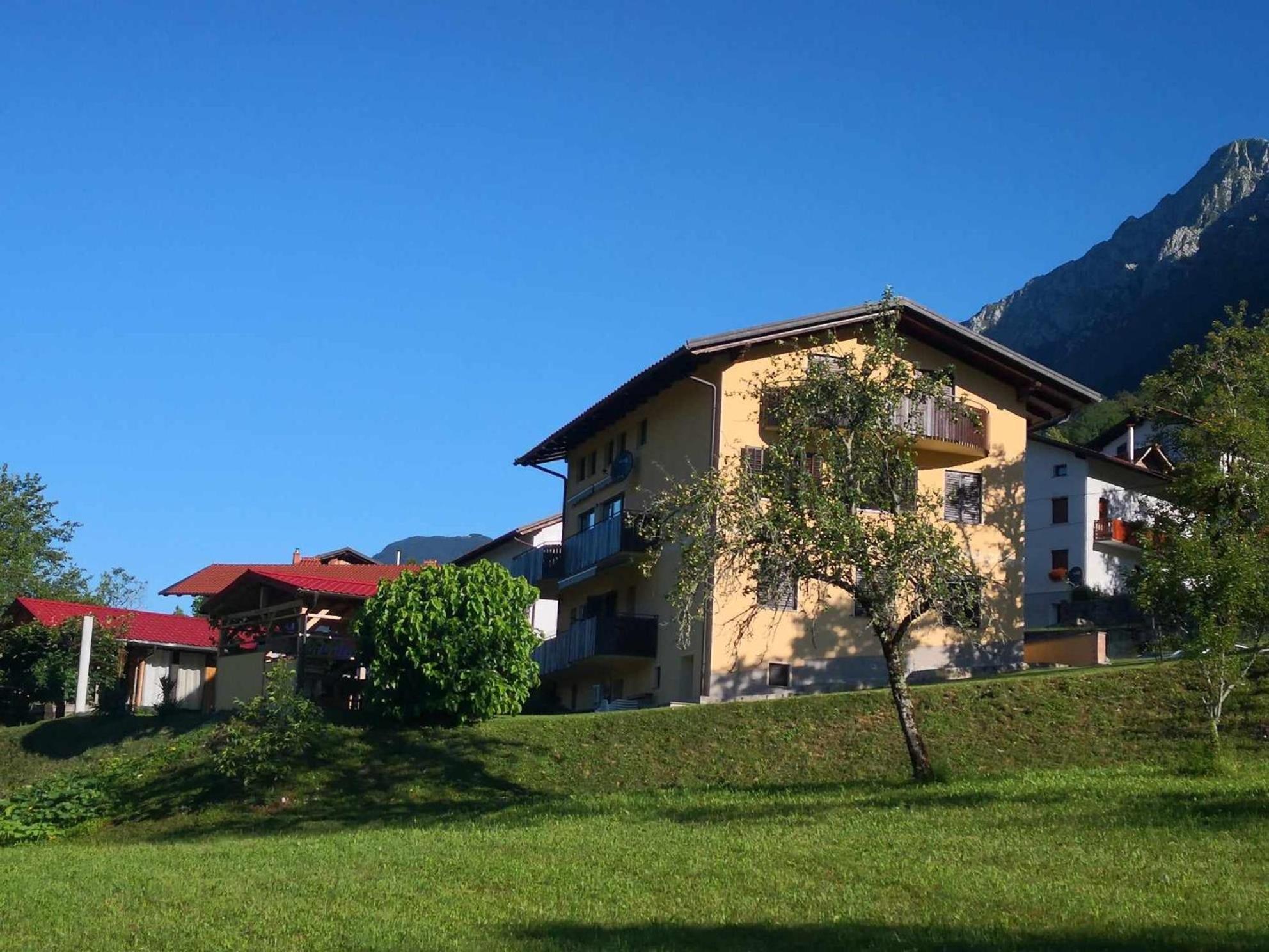 Apartma Logar Kobarid Buitenkant foto