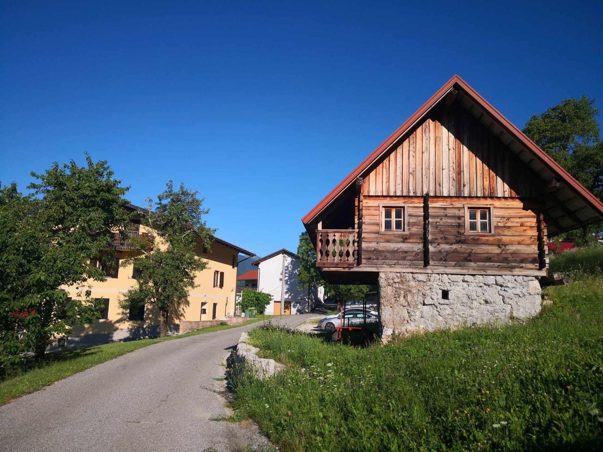 Apartma Logar Kobarid Buitenkant foto