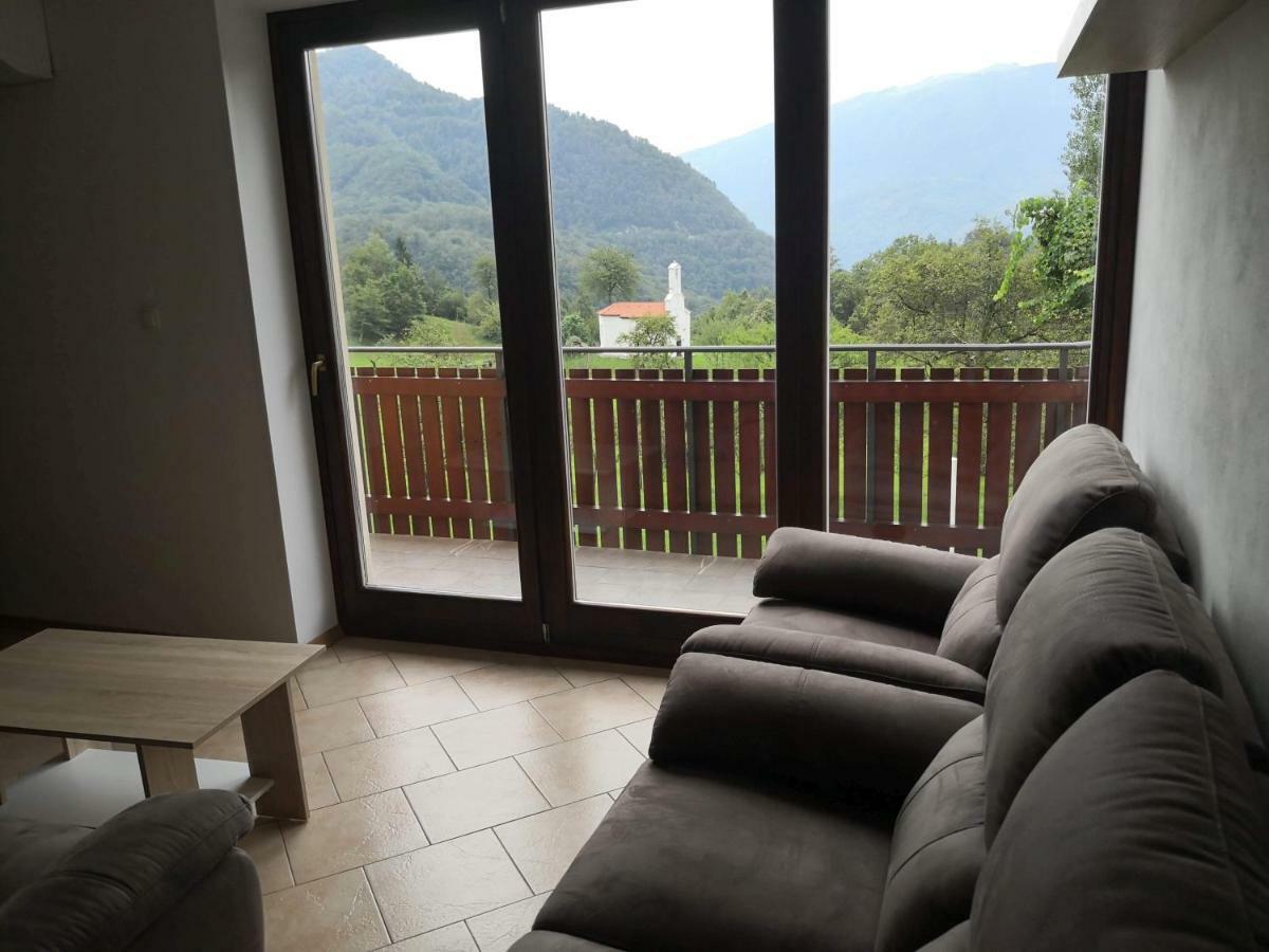 Apartma Logar Kobarid Buitenkant foto